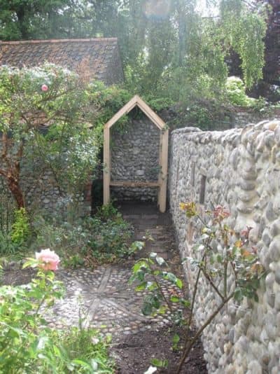 Abour seating area arbour seating area
